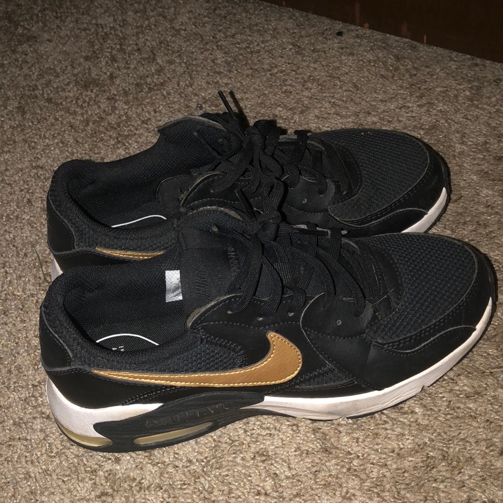Black and Rose Gold Air Maxes